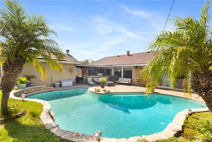 517 Kevin Way, Placentia, California 92870