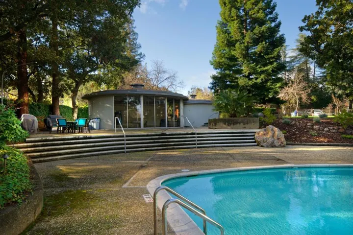 101 Alma 1004, Palo Alto, California 94301