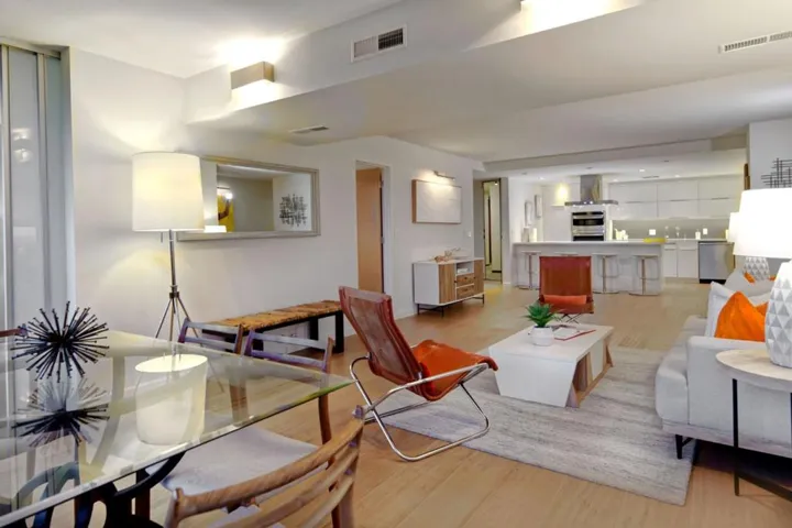 101 Alma 1004, Palo Alto, California 94301