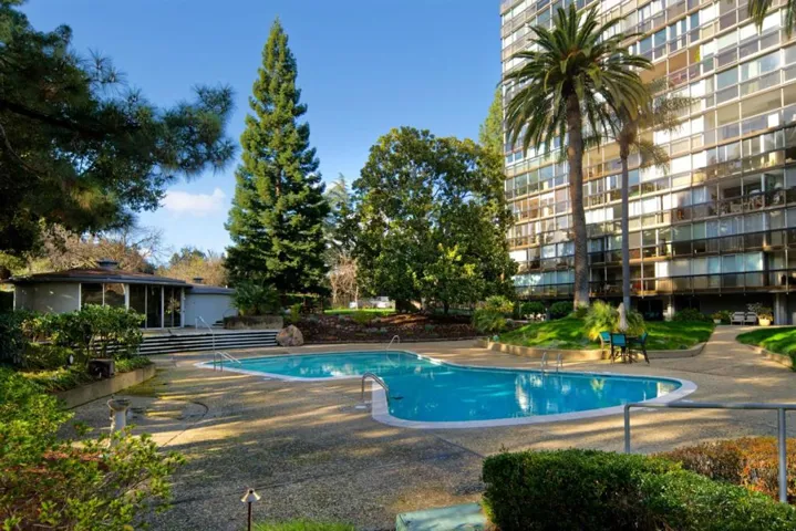 101 Alma 1004, Palo Alto, California 94301