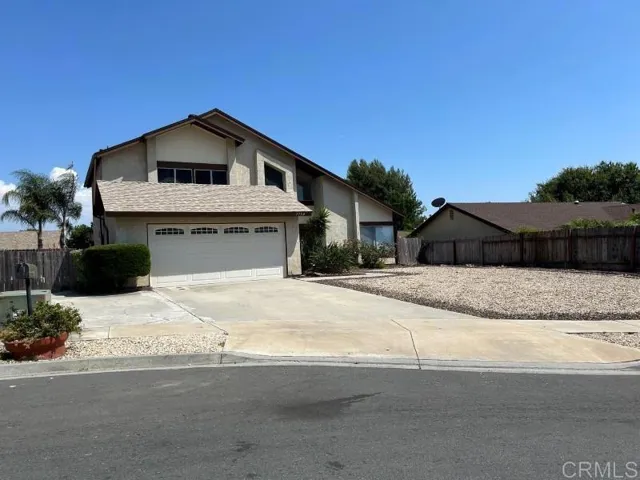 1750 Sally Place, Escondido, California 92026