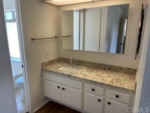 Master bath dressing area