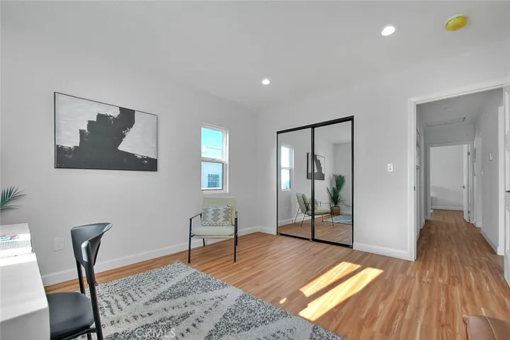 9236 S Hobart Boulevard, Los Angeles, California 90047