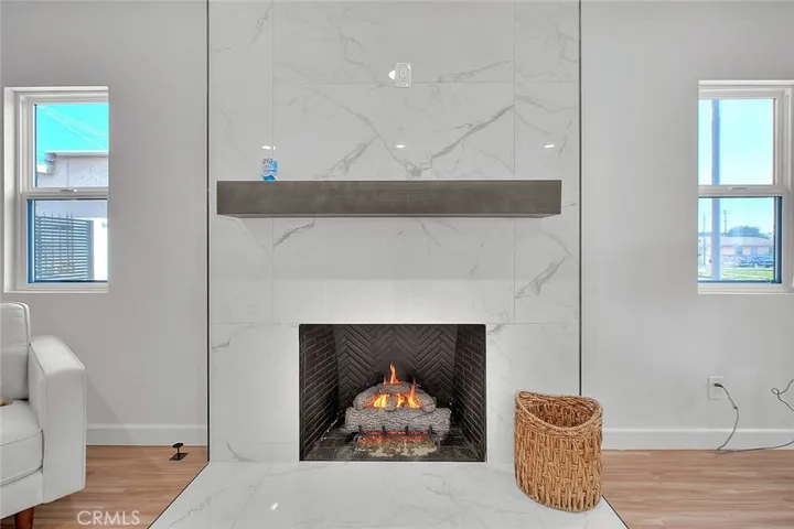 9236 S Hobart Boulevard, Los Angeles, California 90047