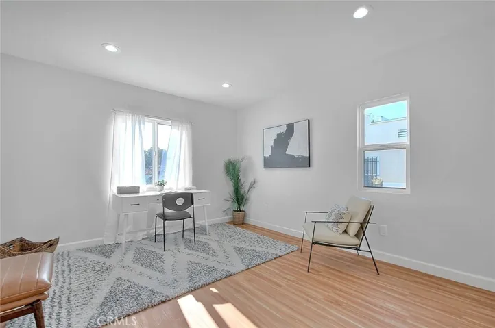 9236 S Hobart Boulevard, Los Angeles, California 90047
