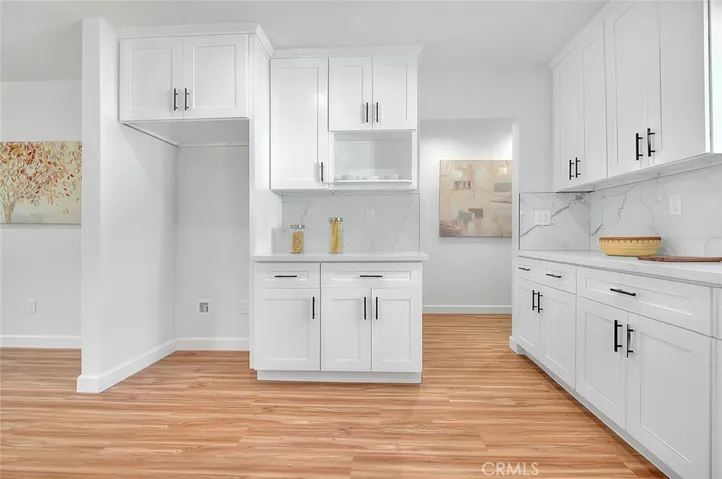 9236 S Hobart Boulevard, Los Angeles, California 90047