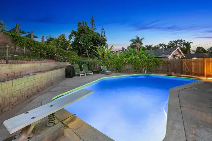 6470 Beaver Lake Ct., San Diego, California 92119