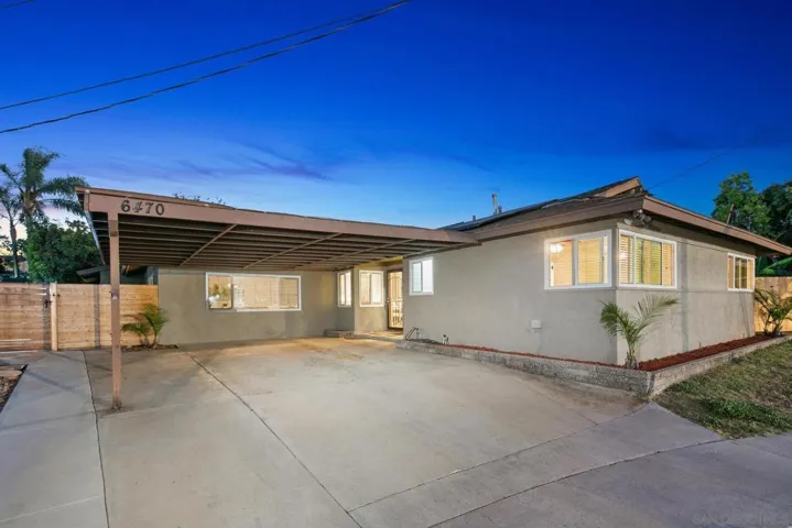 6470 Beaver Lake Ct., San Diego, California 92119