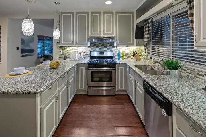 6470 Beaver Lake Ct., San Diego, California 92119