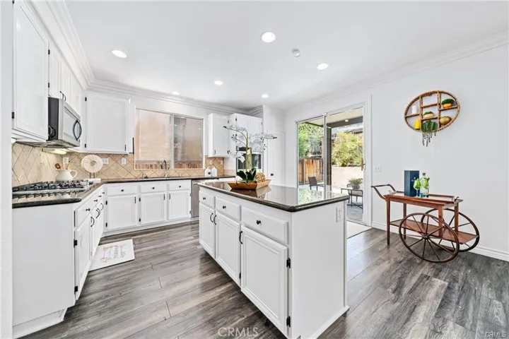 11698 Declaration Drive, Rancho Cucamonga, California 91730