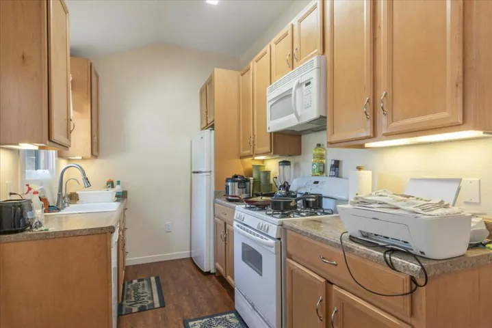 1085 Warren Avenue, San Jose, California 95125