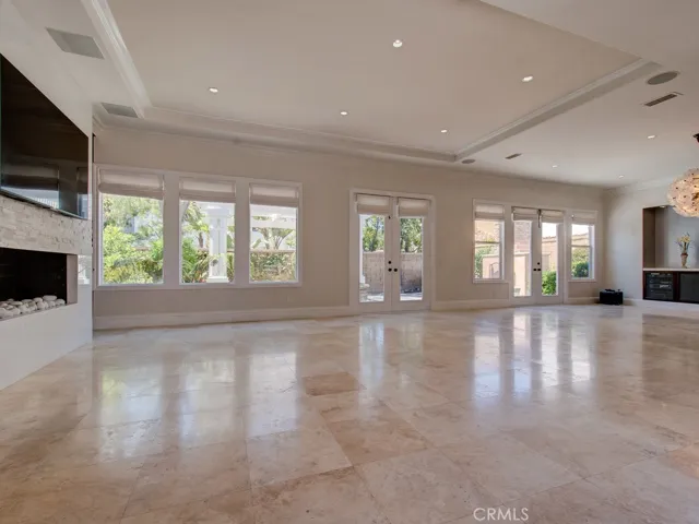 9 Anondale, Newport Beach, California 92660