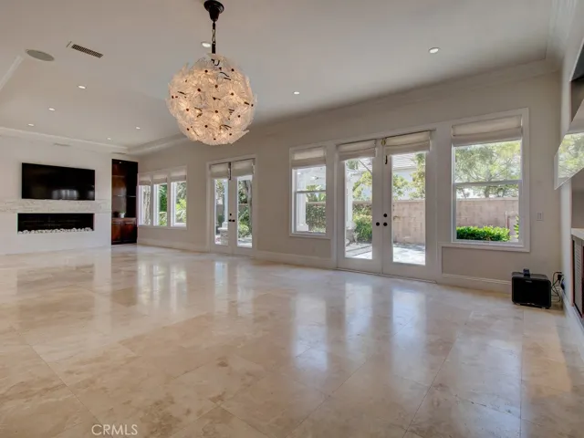 9 Anondale, Newport Beach, California 92660