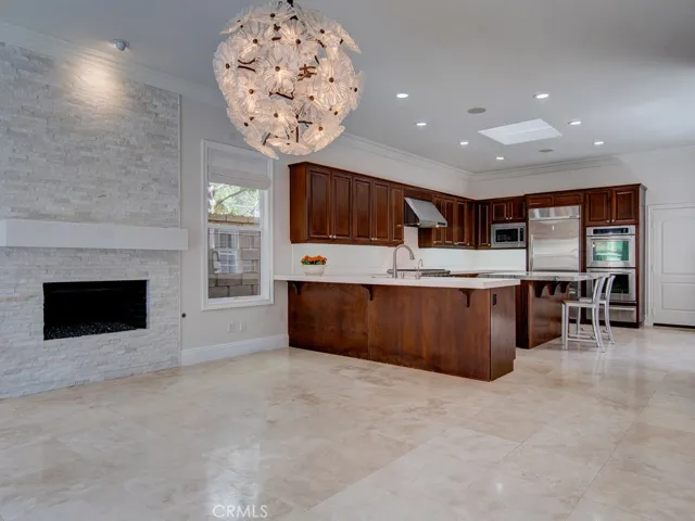 9 Anondale, Newport Beach, California 92660