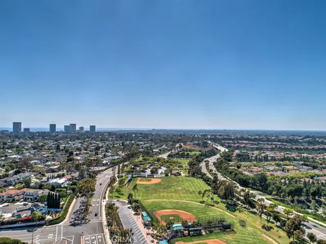 9 Anondale, Newport Beach, California 92660