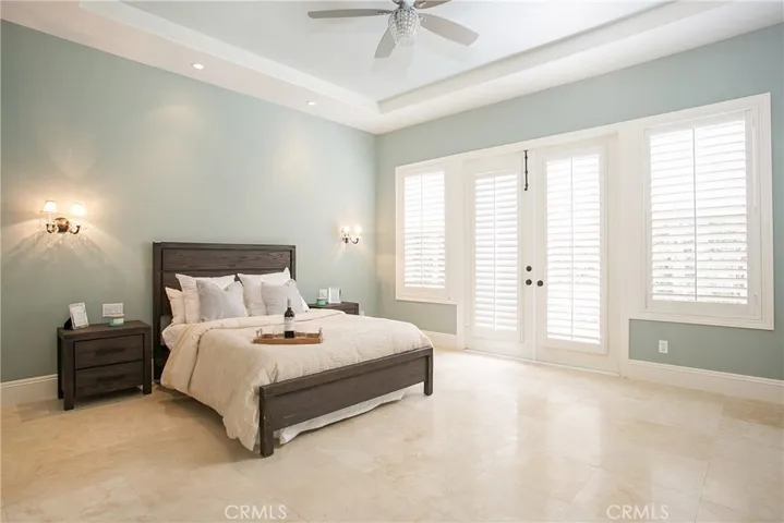9 Anondale, Newport Beach, California 92660