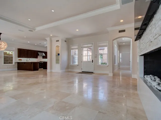 9 Anondale, Newport Beach, California 92660