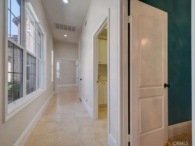 9 Anondale, Newport Beach, California 92660