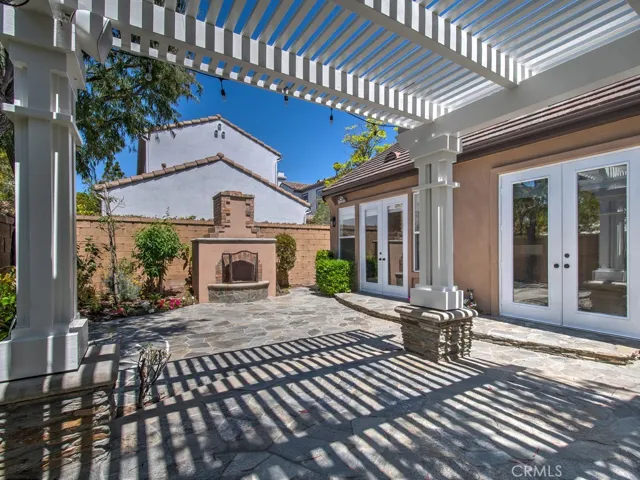 9 Anondale, Newport Beach, California 92660