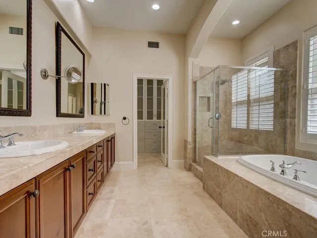 9 Anondale, Newport Beach, California 92660
