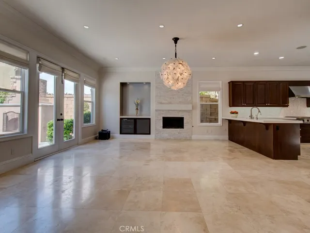 9 Anondale, Newport Beach, California 92660