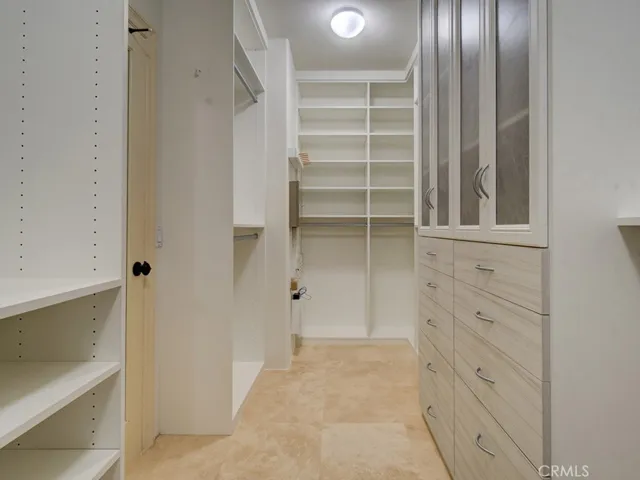 9 Anondale, Newport Beach, California 92660