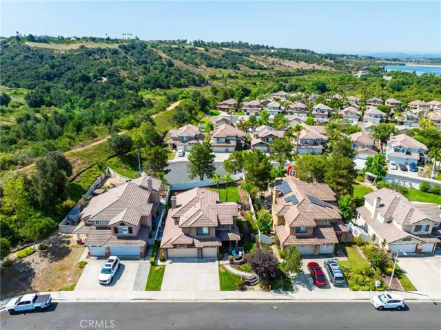 30 Riverview, Trabuco Canyon, California 92679