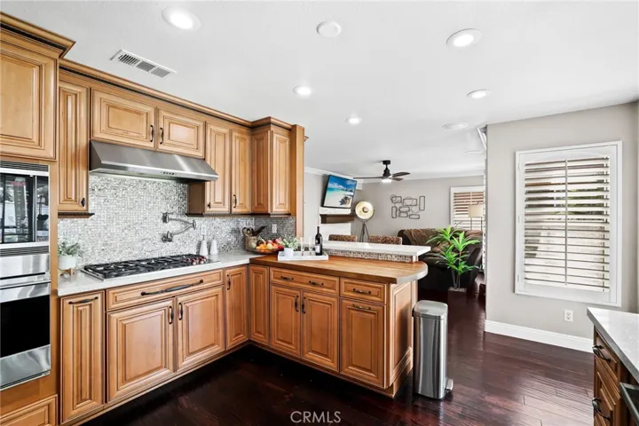 30 Riverview, Trabuco Canyon, California 92679