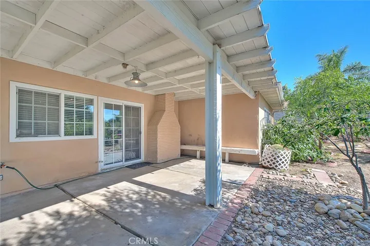6111 Stonehurst, Yorba Linda, California 92886