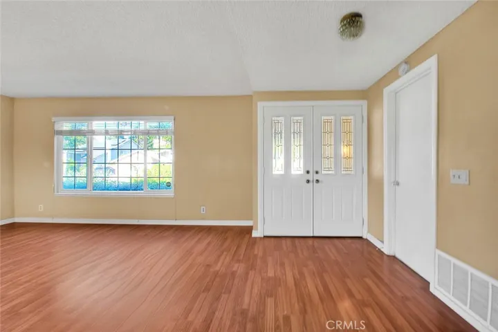 6111 Stonehurst, Yorba Linda, California 92886