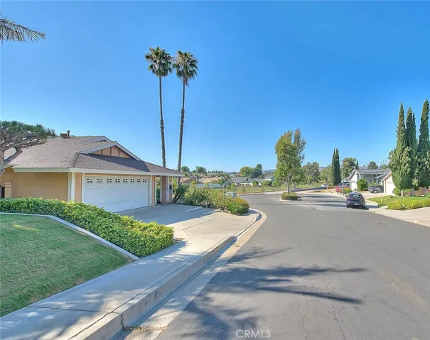6111 Stonehurst, Yorba Linda, California 92886