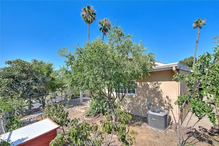 6111 Stonehurst, Yorba Linda, California 92886