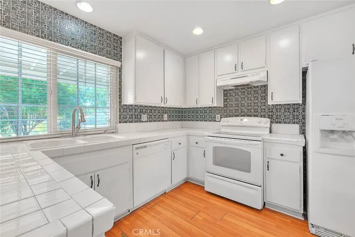 6111 Stonehurst, Yorba Linda, California 92886
