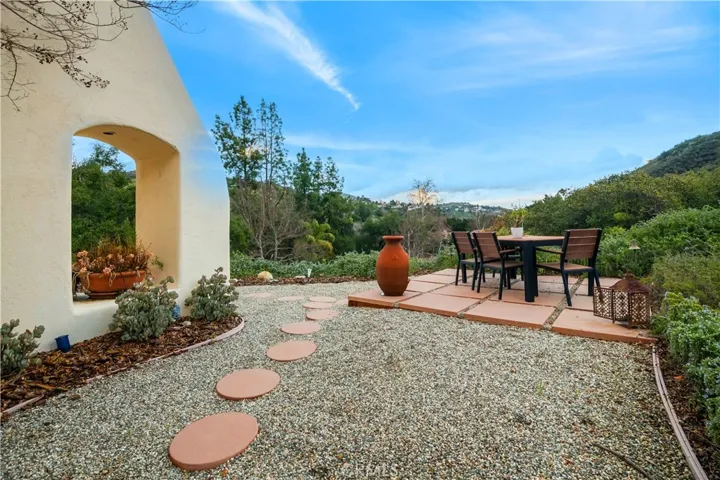 224 Bell Canyon Road, Bell Canyon, California 91307