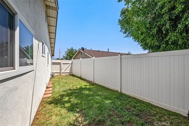 Side yard