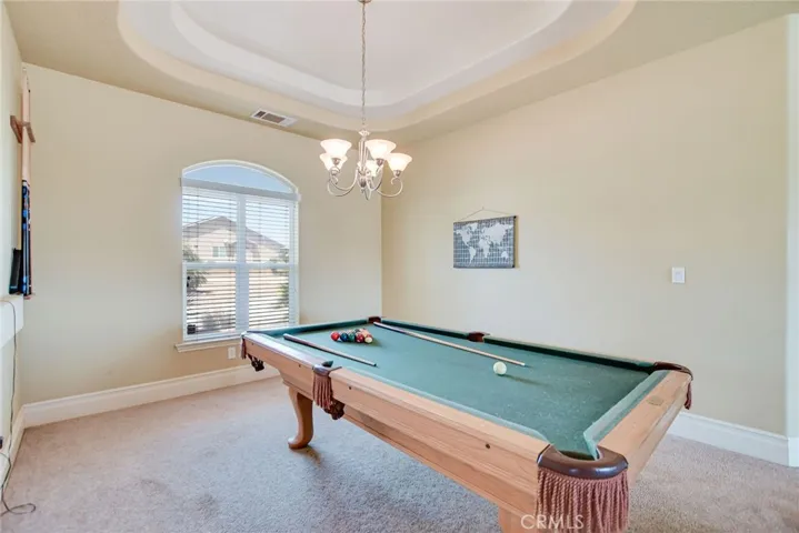 7061 Opal Avenue, Oak Hills, California 92344