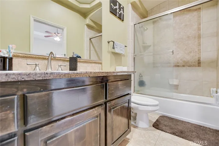 7061 Opal Avenue, Oak Hills, California 92344