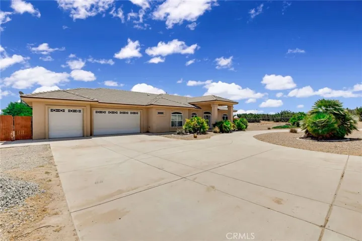 7061 Opal Avenue, Oak Hills, California 92344