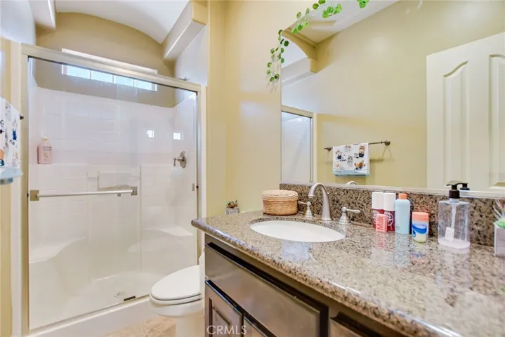 7061 Opal Avenue, Oak Hills, California 92344