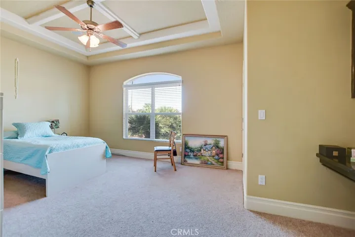 7061 Opal Avenue, Oak Hills, California 92344