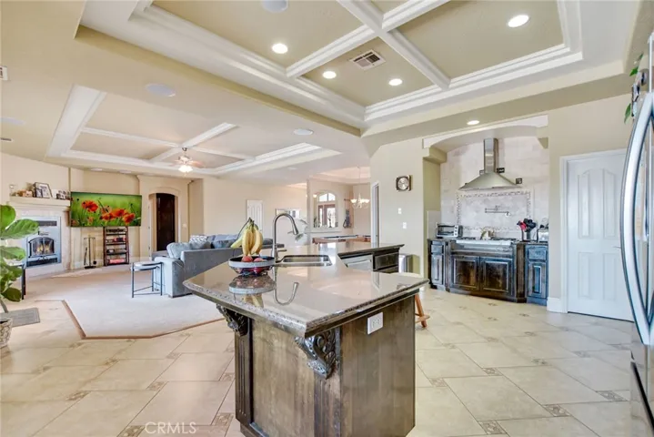 7061 Opal Avenue, Oak Hills, California 92344