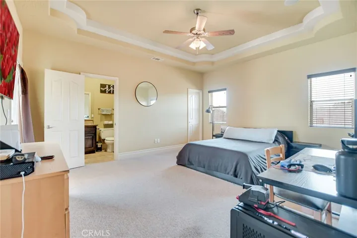 7061 Opal Avenue, Oak Hills, California 92344