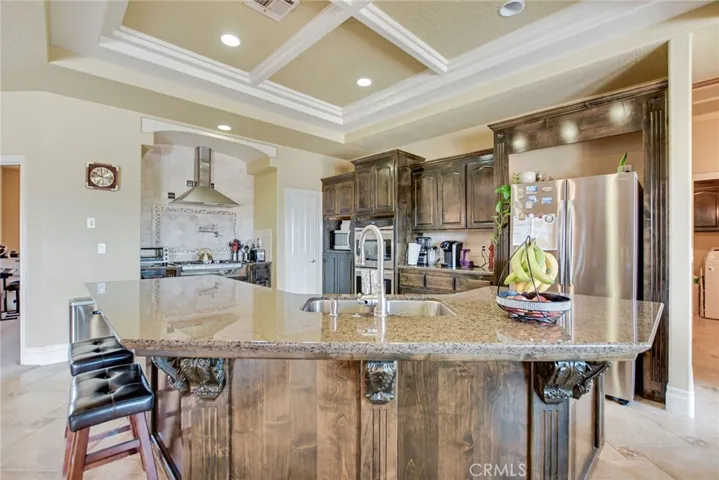 7061 Opal Avenue, Oak Hills, California 92344