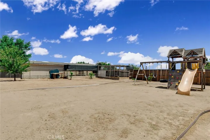 7061 Opal Avenue, Oak Hills, California 92344