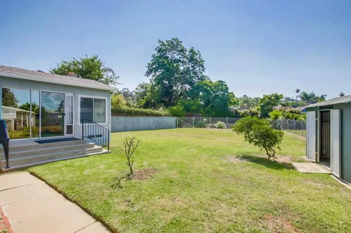 Plenty of room for kids, pets, and entertaining!