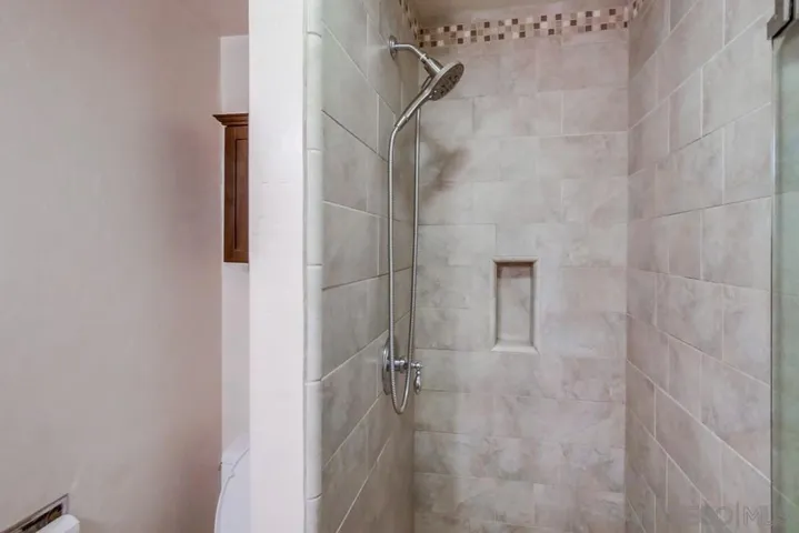 Nice walk-in shower!