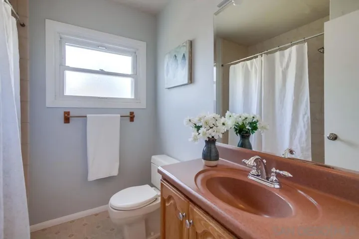 2 full baths!