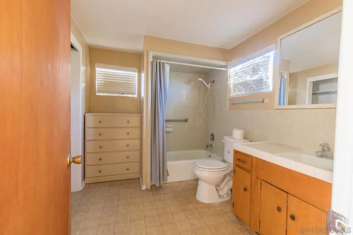 582 Fern Ave, Holtville, California 92250