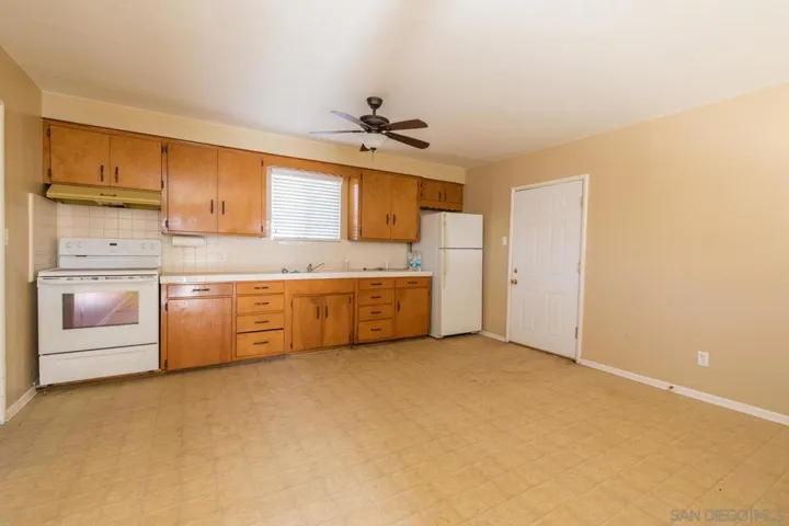 582 Fern Ave, Holtville, California 92250
