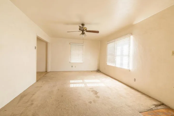 582 Fern Ave, Holtville, California 92250